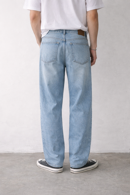 Light denim blue baggy